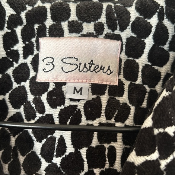 Coat - Picture 2 of 7